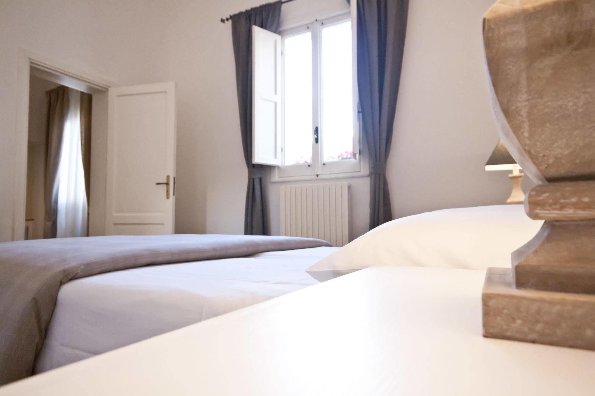 And So Bed and Breakfast Lecce Exteriör bild